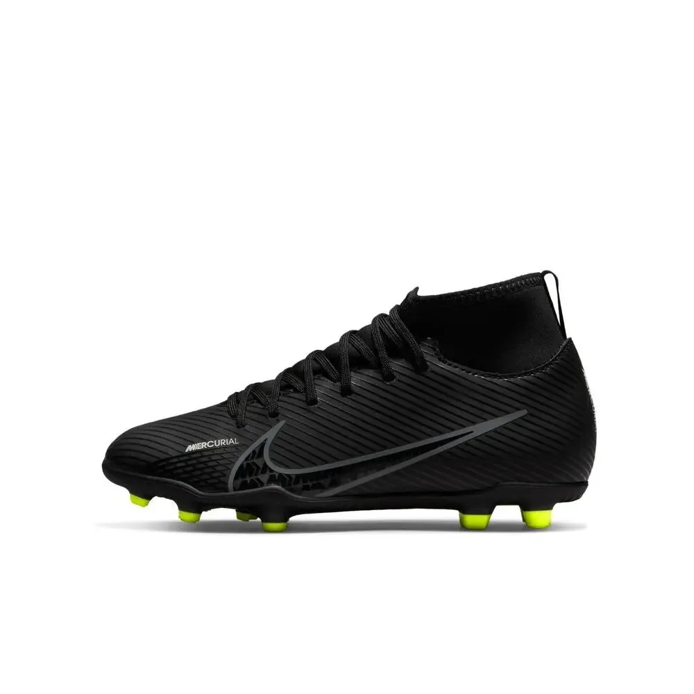 BLACK/SUMMIT WHITE/VOLT/DARK SMOKE GREY 001,  4 BIG KID